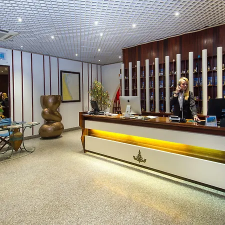 Bellavista Club-caroli