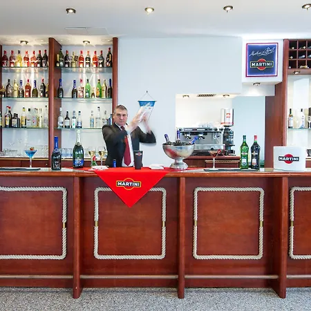 Готель Bellavista Club-caroli