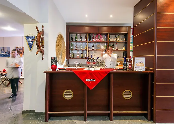 מלון Bellavista Club-caroli