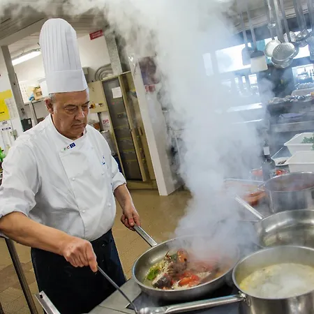 Bellavista Club-caroli