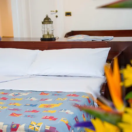 Hotel Bellavista Club-caroli 3*