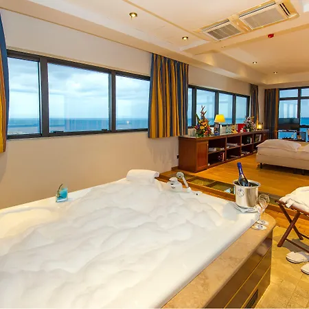 Hotel Bellavista Club-caroli