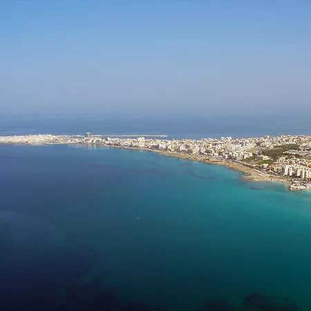 Bellavista Club-caroli Hotel 3*