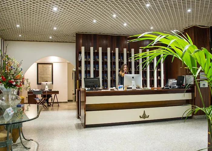 Hotel Bellavista Club-caroli 3*