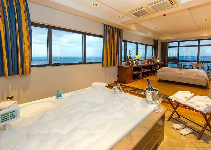 Hotel Bellavista Club-caroli