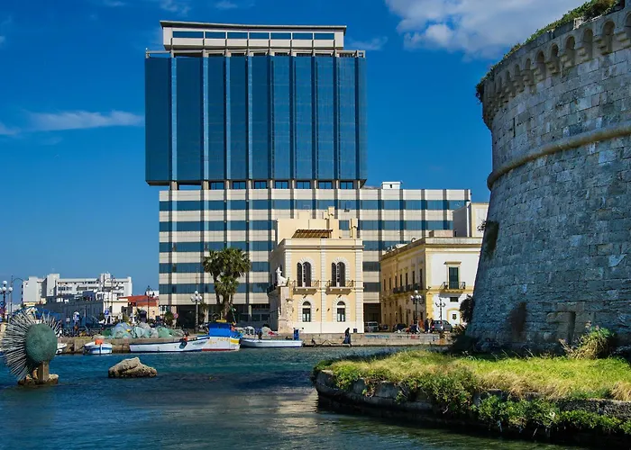 Hotel Bellavista Club-caroli 3*